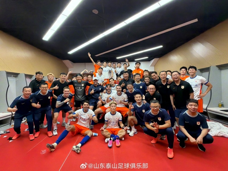 山东泰山客场5-1大胜辽宁铁人,泽卡瓦科双响马德鲁加建功 山东泰山客场5-1大胜辽宁铁人,泽卡瓦科双响马德鲁加建功