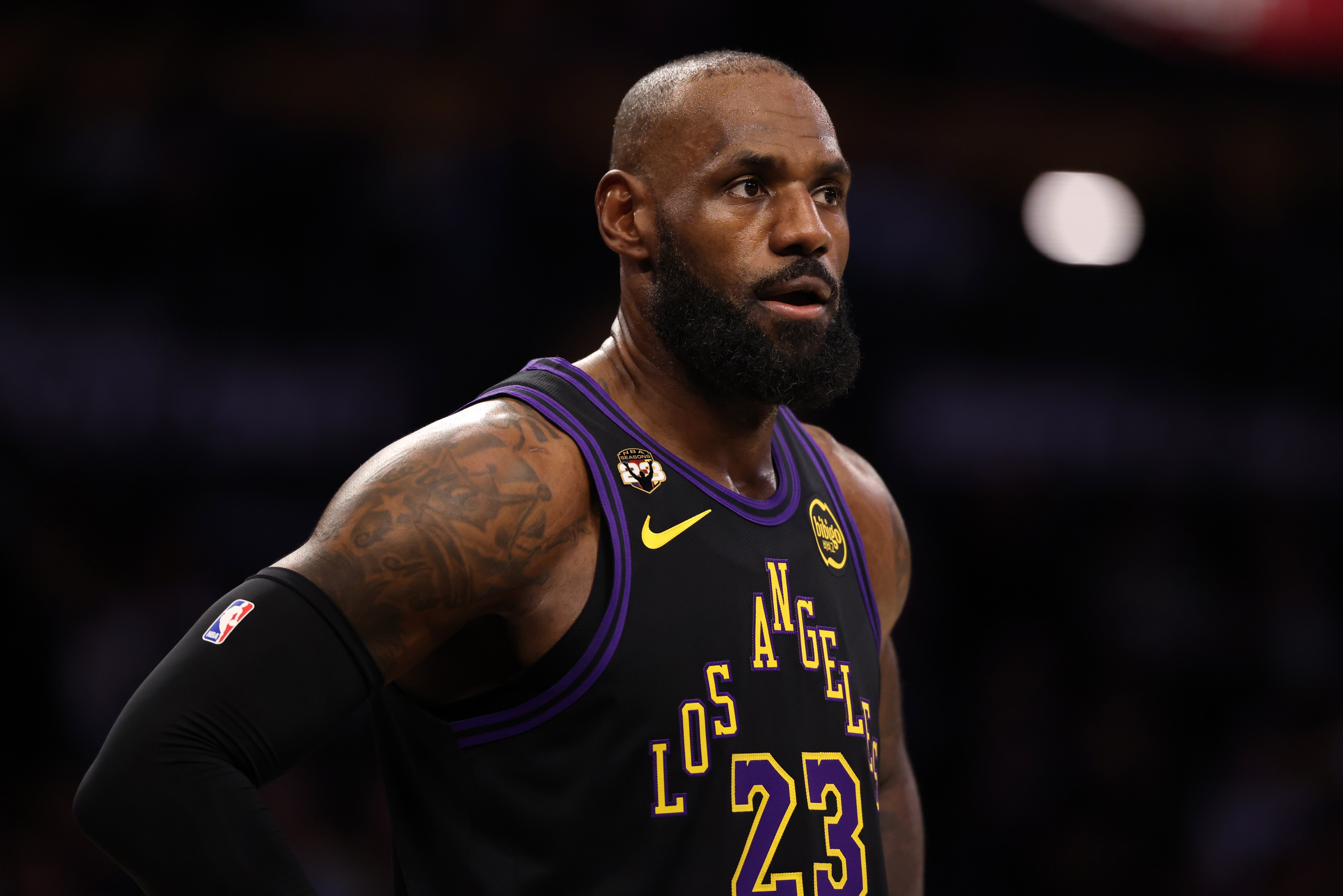热火内部频繁提及“7月6日” 或为詹姆斯回归或字母哥交易铺路
