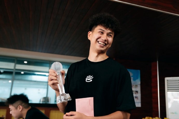 “没有距离感,有话直接说”——广州龙狮第二届球迷代表大会实录 “没有距离感,有话直接说”——广州龙狮第二届球迷代表大会实录