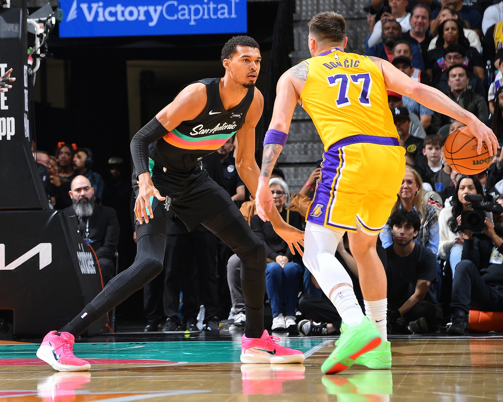 露天看台2030年NBA球员榜:文班第一东契奇第二,弗拉格第六 露天看台2030年NBA球员榜:文班第一东契奇第二,弗拉格第六