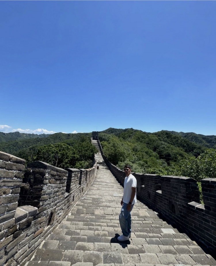 马德鲁加游长城：不愧为世界七大奇迹之一