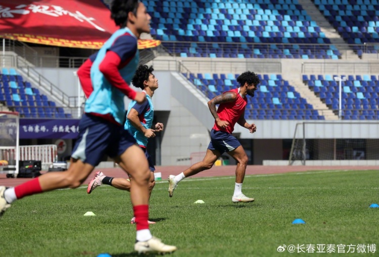 奥体迎战宁波 主帅阎峰:这个阶段,我们全力去拼对手 奥体迎战宁波 主帅阎峰:这个阶段,我们全力去拼对手
